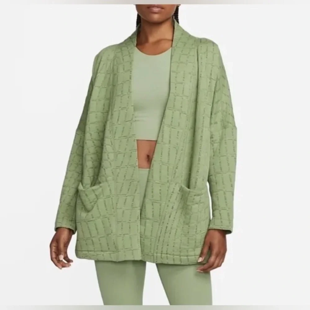 Nike Plus Jacket 💚 - Picture 7 of 12